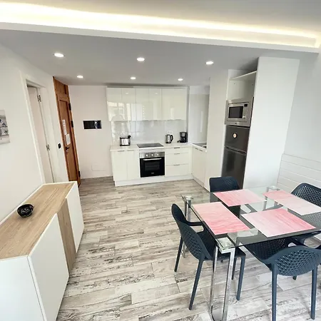Apartment 5. Cozy In Americas Playa de las Americas (Tenerife)